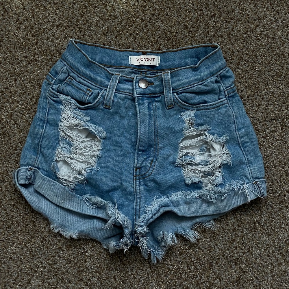 Laura Boutique Distressed High Rise Jean Shorts